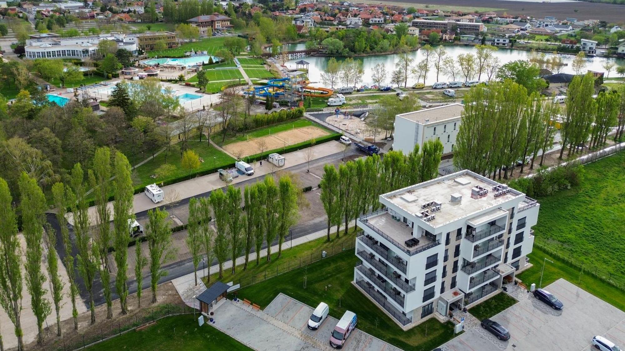 Kinga Apartman Dunajská Streda Extérieur photo